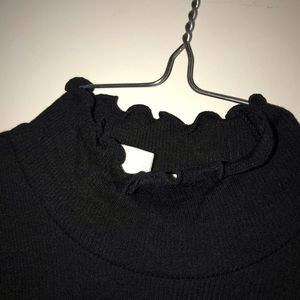 Long sleeve GAP mock neck